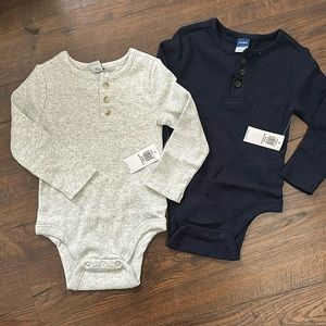 NWT old navy 12-18 month thermals